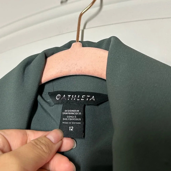 Athleta Endless Prima Twill Breathable Blazer in Green size 12 NWOT - Picture 11 of 13